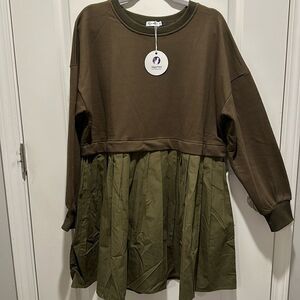 On Trend Oversized Sweatshirt Dress NWT Sz M - fits like an XL (olive green)